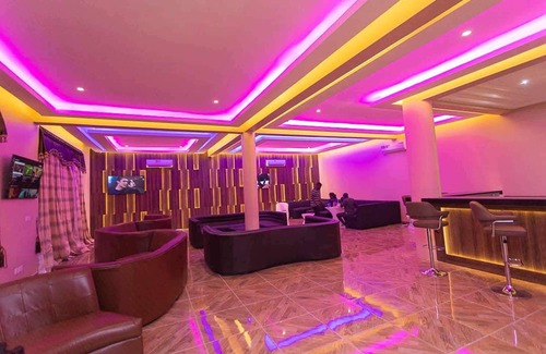 Accra Hotel | The Platinum Bay Hotel