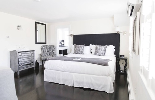 West Harwich Bed & Breakfast | The Platinum Pebble Boutique Inn - Adults Only