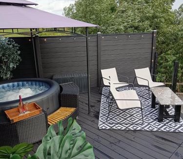 Bawnboy Apartment | The POD Unique & Stylish Luxury Accommodation With Hot Tub