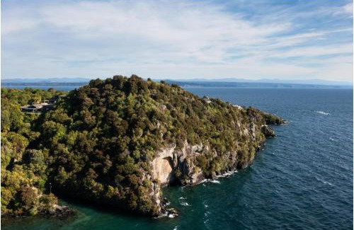 Acacia Bay Cabin | The Point Villas