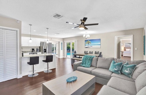 Beachway Estates Villa | The Pompano Beach House