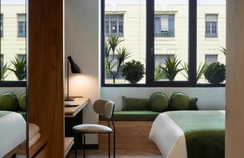 Piraeus Hotel | The Port Square Hotel