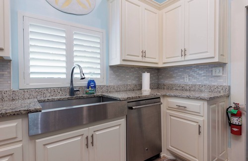 Biloxi House | The Porter House - in the heart of Ocean Springs. Easily walk to downtown!