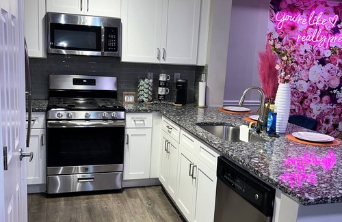 Lindbergh Apartment | The Pretty Escape Buckhead