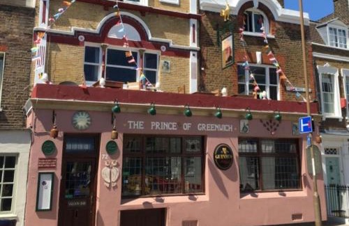 Greenwich West Bed & Breakfast | THE PRINCE OF GREENWICH Museum Pub