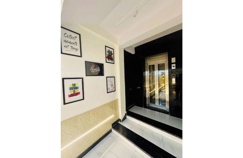 Delhi Cantonment Apartment | The Puzzle by Prahar Homes 5