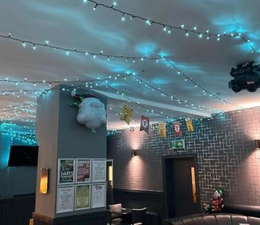 Lochgelly Hotel | The Queens Hotel