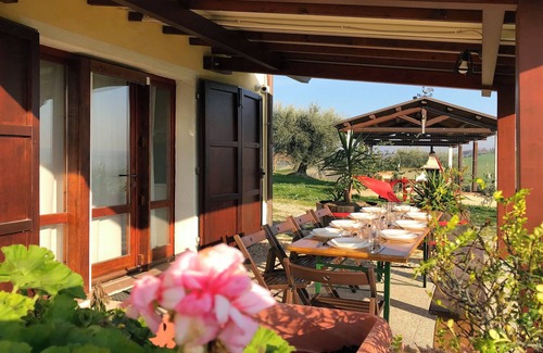 Bettolelle Apartment | The Quercia in historic villa with pool in Senigallia