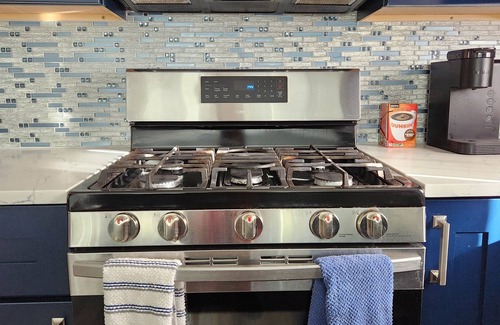 Calumet City Apartment | The Quiet Zone in Calumet City