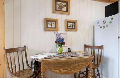 Remsen House | The quintessential lakeside cabin. Tradition meets today. Family, friends, pets!