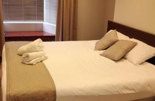Desborough Hotel | The R Inn Hotel