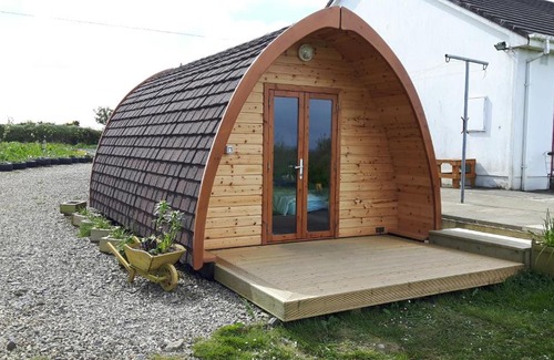Murroogh Cabin | The Rainbow POD