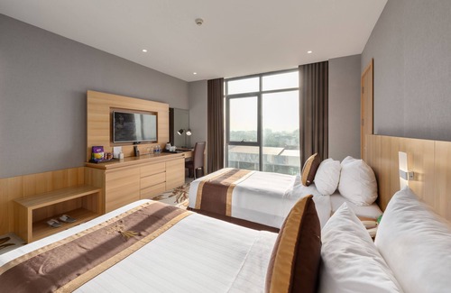 Đong Thanh Hotel | The Reed Hotel