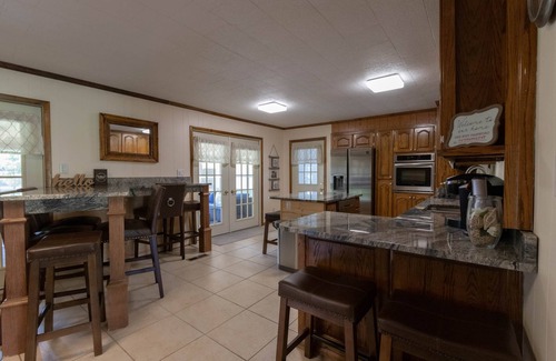 Fackler House | The Reel Therapy Lakehouse