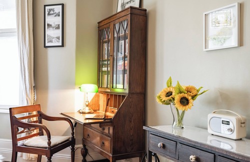 Pontcanna Apartment | The Regency Studio