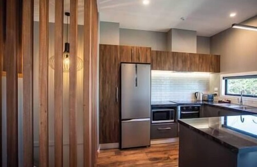 Fitzroy Apartment | The Residence Apartment Five - With Spa Bath