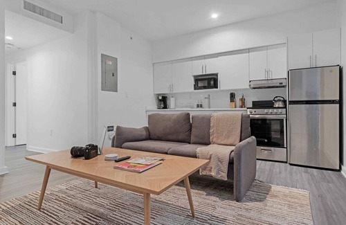 South Beach House | The Residences on Ocean Drive by Roami | 2 Bedroom