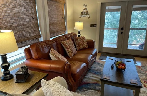 Flat Top House | The Retreat at Camp Creek Cabins