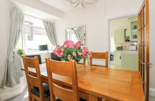 Mablethorpe and Sutton House | THE RETREAT, pet friendly, character holiday cottage in Mablethorpe