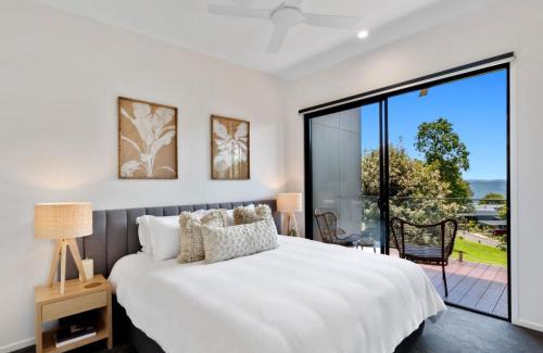 Booroobin Villa | The Ridge at Maleny 1 Bedroom Villa