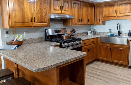 Decatur House | The Ridge | Lake Front | Hot Tub | Kayak+Pvt Dock