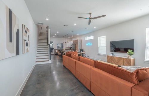 South Central Houston House | The Right House @ East Downtown