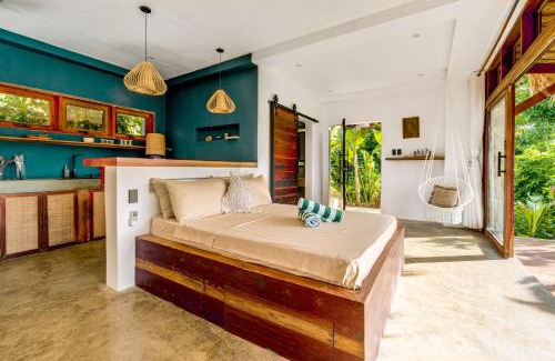 Catangnan Villa | The River Hideaway