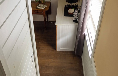 North New Portland House | The River House - Charming 2-bedroom house on the river