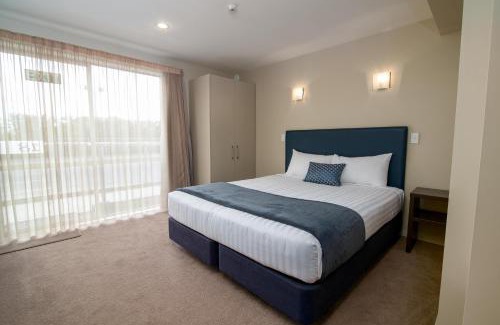 Rangiora Hotel | The Riverstone
