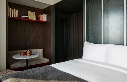 Wicker Park Hotel | The Robey, Chicago, a Member of Design Hotels