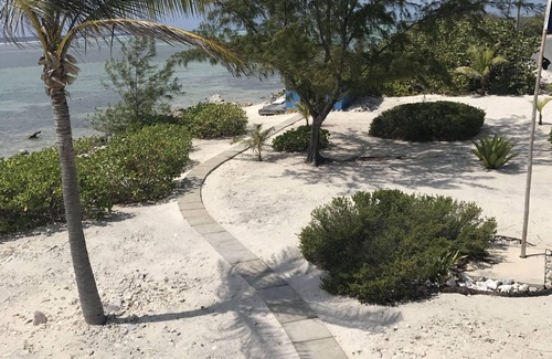 Little Cayman House | The ROCK HOUSE with Private Beach on Little Cayman
