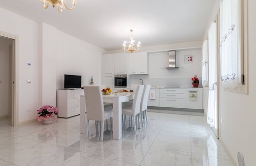 Cimadolmo House | The Romeo country house apartment accommodates up to 5 people (4 + 1)