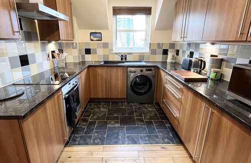 Inverness City Centre Apartment | The Rooftops Reservation