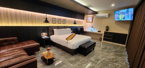 Sakon Nakhon Hotel | The Room Boutique Hotel