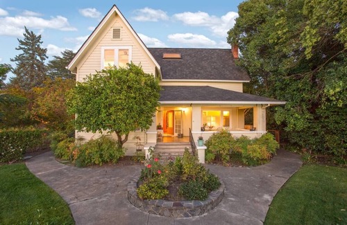 Healdsburg Apartment | The Roost - Sun Room
