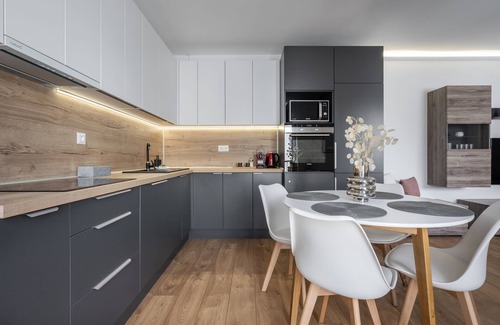 Erzsebetvaros Apartment | The Rose Garden Apartments