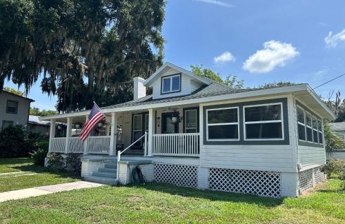 Umatilla House | The Rose on Lakeside