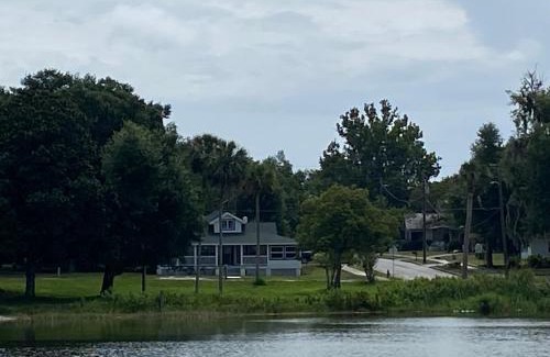 Umatilla House | The Rose on Lakeside