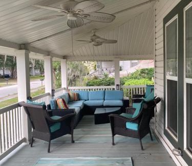 Umatilla House | The Rose on Lakeside