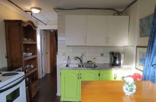 Downtown St. John's Bed & Breakfast | The Roses Heritage Inn