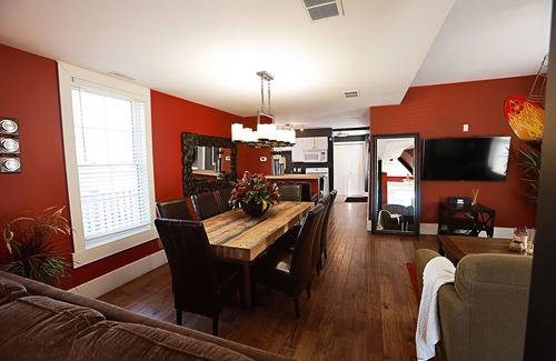 Port Dover House | The Rowe House Cottage Rental