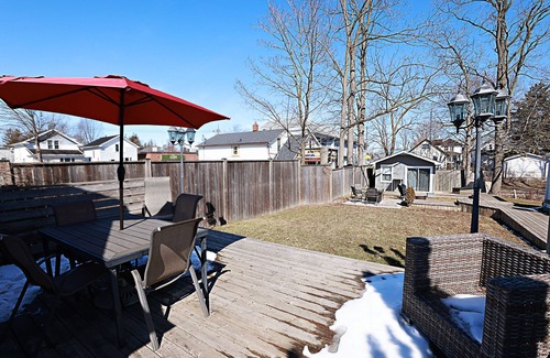 Port Dover House | The Rowe House Cottage Rental