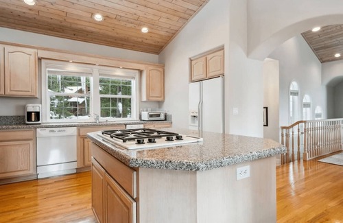 Kings Beach House | The Royal Canterbury Retreat - Lake Tahoe by RedAwning