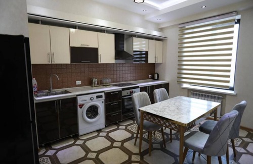 Dushanbe Apartment | The Rudaki Apartment - Suite with City View 2nn