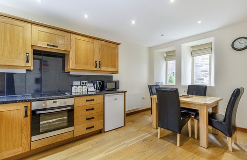Chesterfield Cottage | THE RUMBLINGS 2, family friendly, character holiday cottage in Barlow