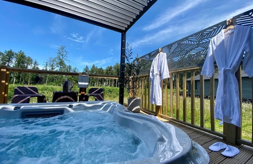 Ryther Apartment | The Rushes - Hollicarrs Holiday Park