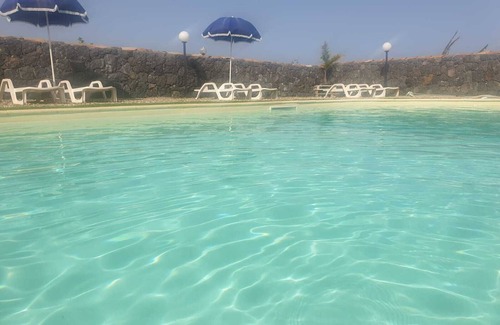 Santa Tecla House | THE RUSTIC POZZILLO FARMHOUSE IN STONE WITH GARDEN AND POOL TO SHARE