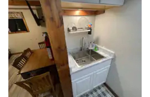Ringgold Apartment | The Rustic Secret, tiny apartment, Basement