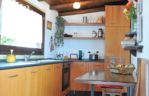 Calozzo Apartment | “The Sail” penthouse with extraordinary views, WIFI, reserved parking place, pet friendly