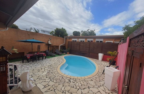 La Riviere Saint-Louis House | The Saint-louis River villa Cattleya